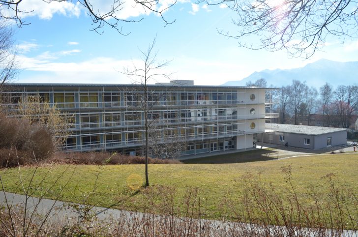 ▲ 독일 뮌헨에서 남서쪽에 위치한 베루프스 게노센샤프트 운팔클리닉 무르나우 산재 재활병원의 전경