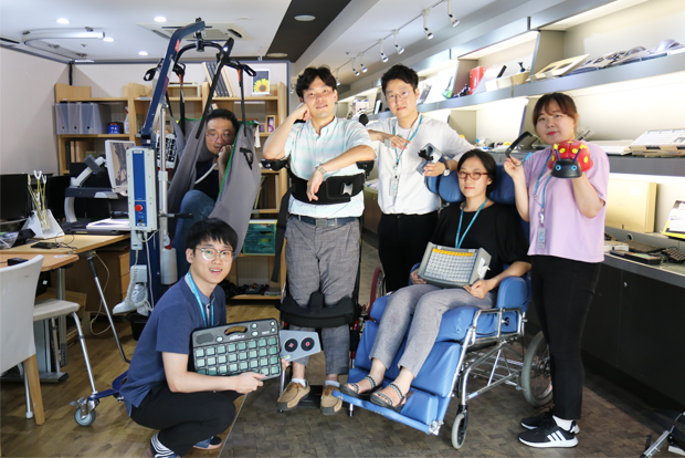 서울시동남보조기기센터 임직원