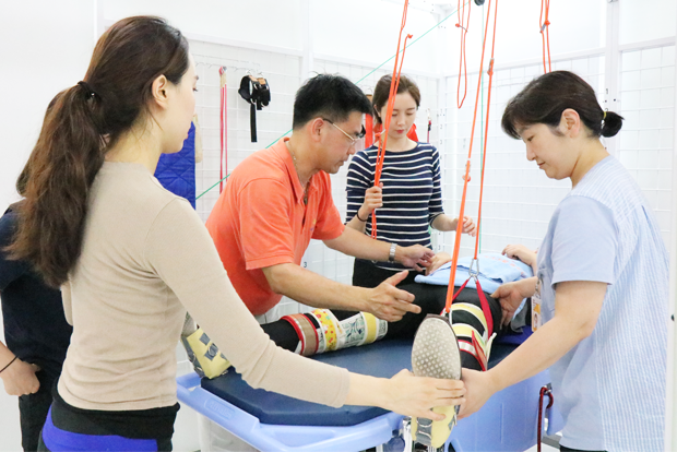 푸르메재단 넥슨어린이재활병원의 집중운동프로그램 교육 과정