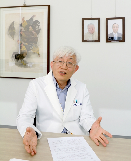 지난해 부임한 김윤태 병원장은 푸르메어린이재활병원 운영 과정에서의 어려움과 그럼에도 기대되는 낙관적인 미래에 대해 설명했다.