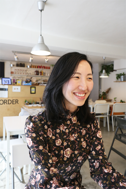 장애어린이의 재활을 넘어 자립까지 애정 어린 눈길로 응원하는 이지연 님