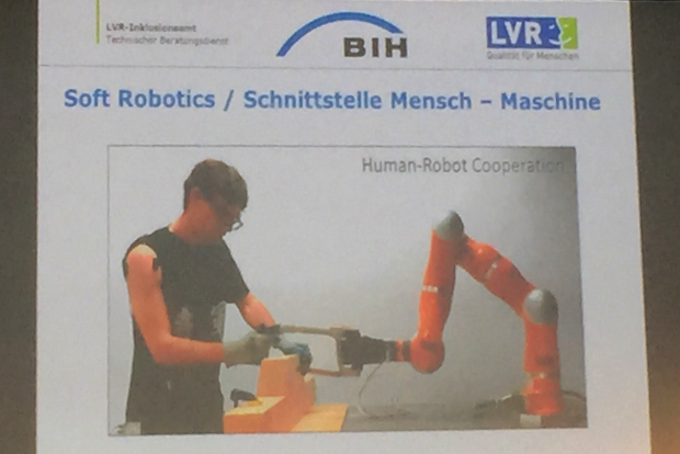 장애인 일자리의 양면성, 하이테크놀로지