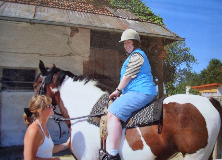 ▲ 카리타스 작업장은 1주일에 6시간 이상의 운동 프로그램을 실시하고 있다. 체육관에서 실시하는 정기 프로그램 이외에도 승마, 탁구, 수영 등을 통해 건강상태를 수시로 체크하고 재활에 도움을 주고 있다.