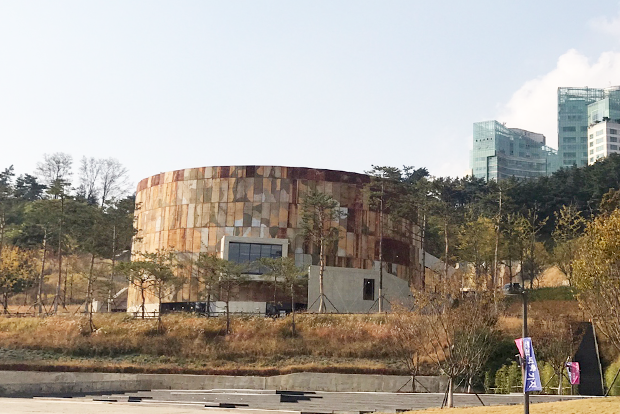 서울의 대표적 도시재생 랜드마크 문화비축기지 (홍서윤 제공)