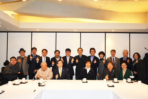 박원순 서울시장과 참석자들