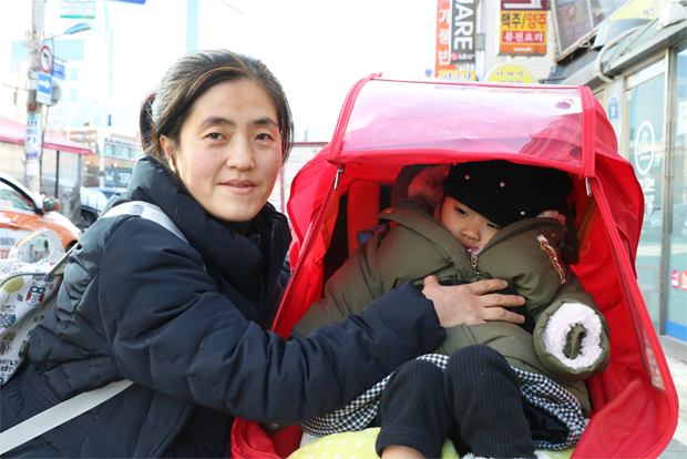 사랑하는 딸의 건강한 미래를 위해 힘을 내고 싶다는 이미선 씨