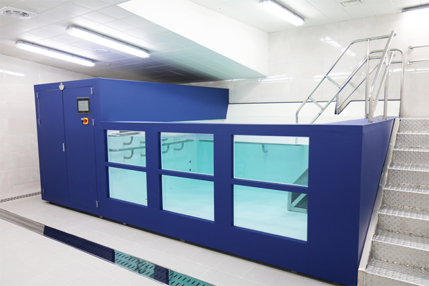 윤혜준 님이 아버지와 함께 내놓은 기부금으로 조성된 어린이 수치료실