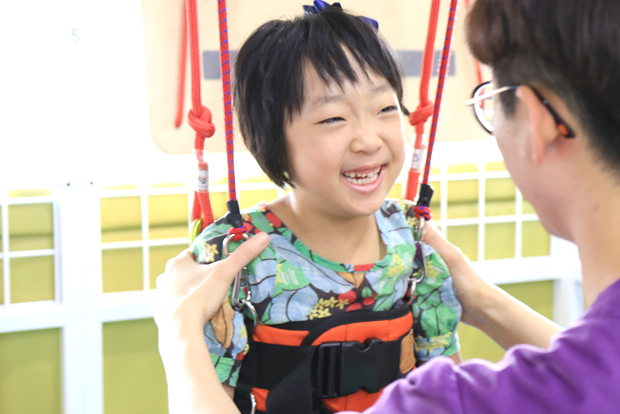 “꼭 걷고 말<br />
 거예요. 전 할 수 있어요”