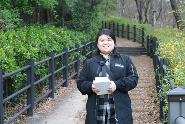 “제가 열심히 일해서 번 월급의 일부가 값지게 쓰여질 수 있어 기뻐요!”