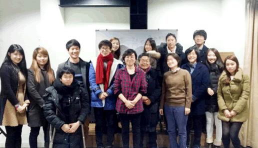 공감 인턴들과 함께 (변재원 작가 제공)