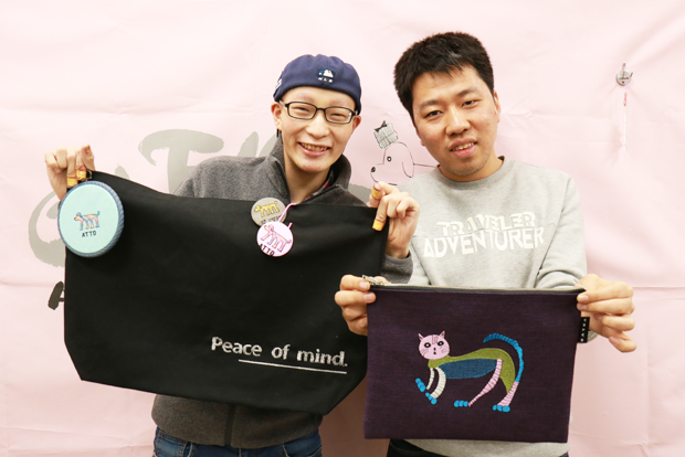 예술적 재능을 마음껏 발휘하는 김현호 씨와 전재선 씨