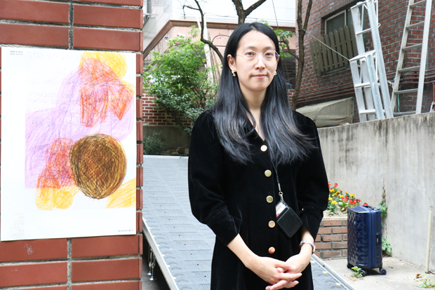 “저희의 경험이 인간다운 사회를 만드는 데 길잡이가 되면 좋겠어요.”