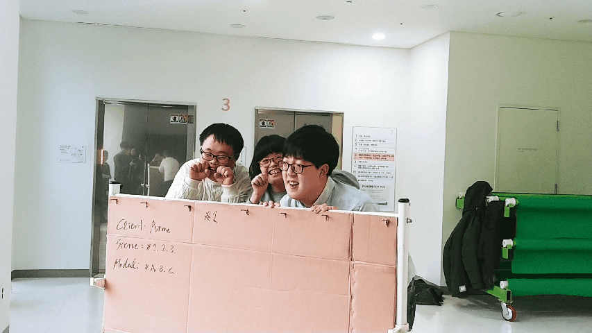 모두가 즐거웠던 촬영 현장의 모습.